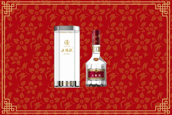 高价求购：措美县回收酒